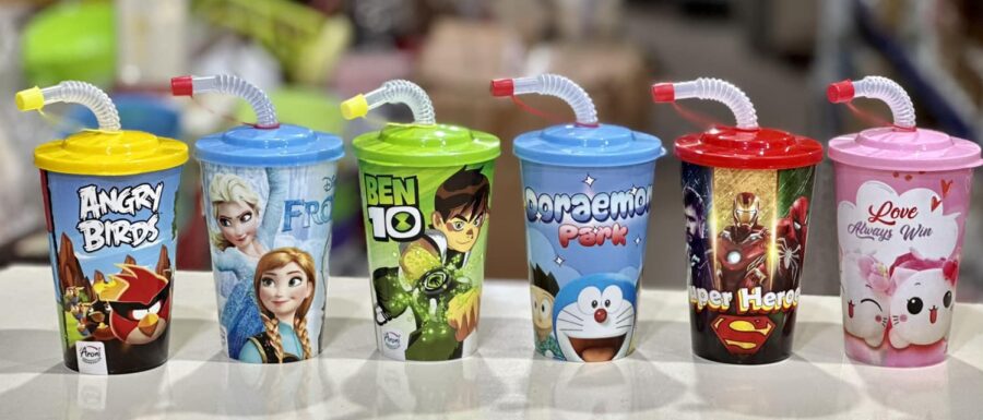 Kids Sipper with Straw durable and BPA-free plastic,  (random color and deign ) for boys and girls - Image 3