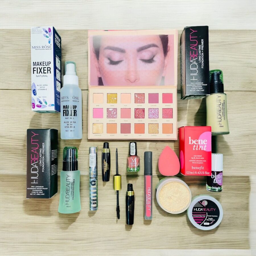 11 in 1 NUDE MAKEUP DEAL - Image 2