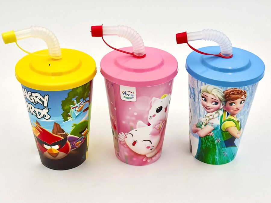 Kids Sipper with Straw durable and BPA-free plastic,  (random color and deign ) for boys and girls - Image 2