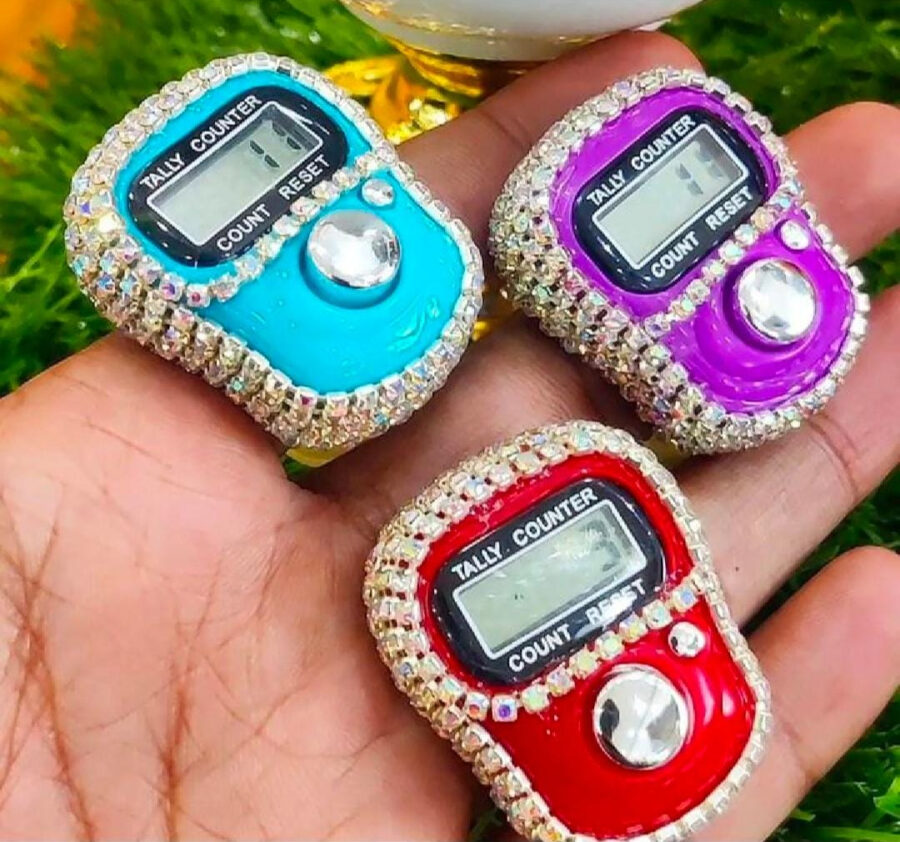 Pack of 5 Mini Finger Ring Fancy Counter Tasbeeh  5digit portable digital  LCD display Talley counter Ziker Tasbeeh digital counter Tasbeeh (Random Color)